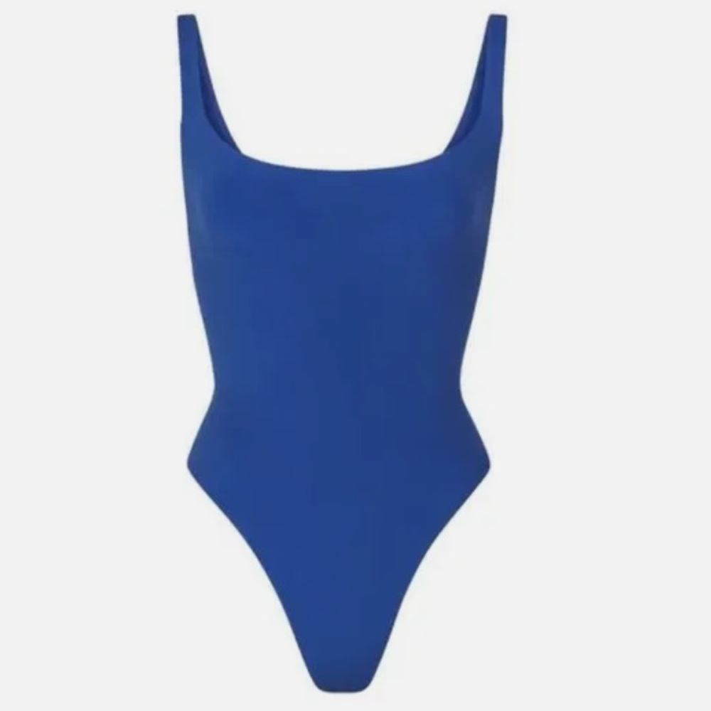 SKIMS NWT Fits Everybody Square Neck Bodysuit Blue Cobalt